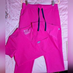 FIGS Electric Orchid Scrub Set - XS/XSP